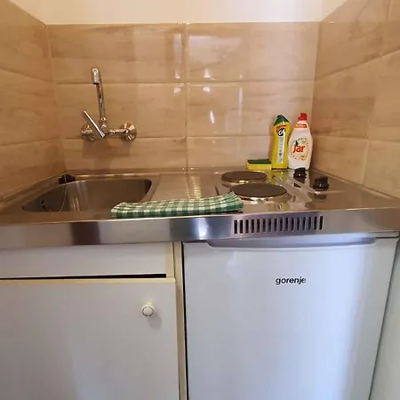Apartment In 1 *